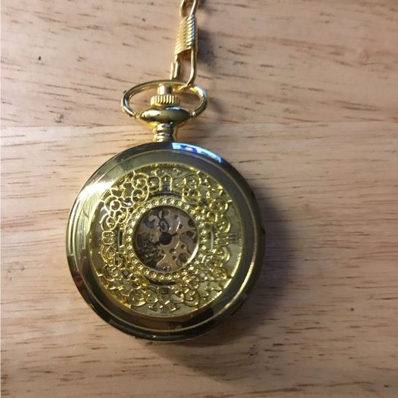 New Men’s Gold Pocket Watch with Intricate Design - Picture 4 of 6